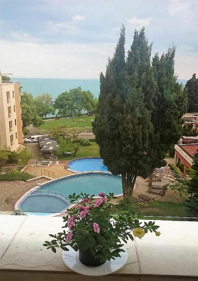 Sea View & Beach Apartment Nesebar Exterior photo