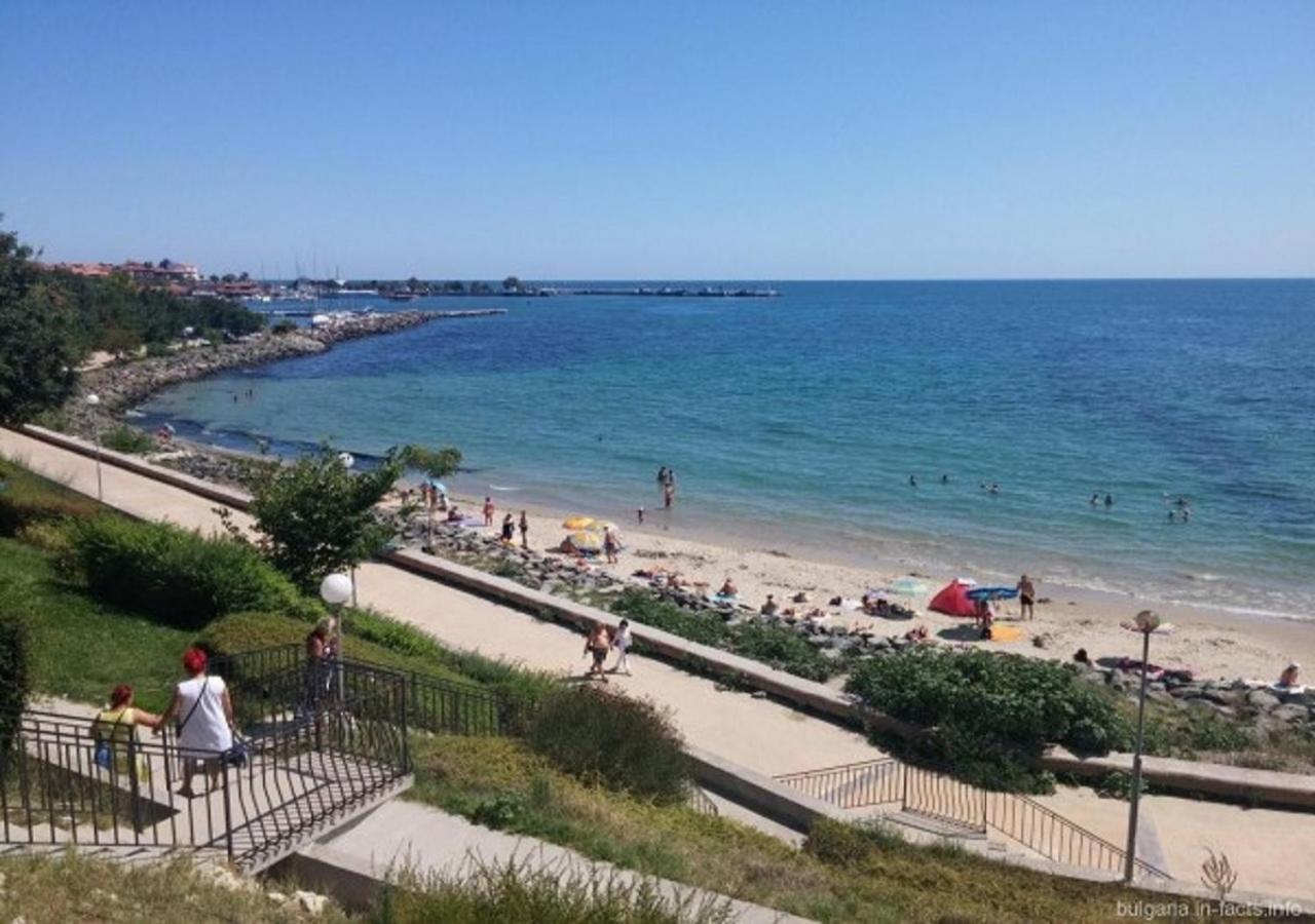 Sea View & Beach Apartment Nesebar Exterior photo